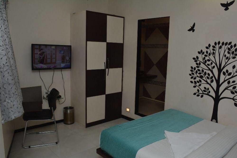 Hotel O Blue Pearl Residency Near Chhatrapati Shivaji International Airport Mumbai Exterior photo